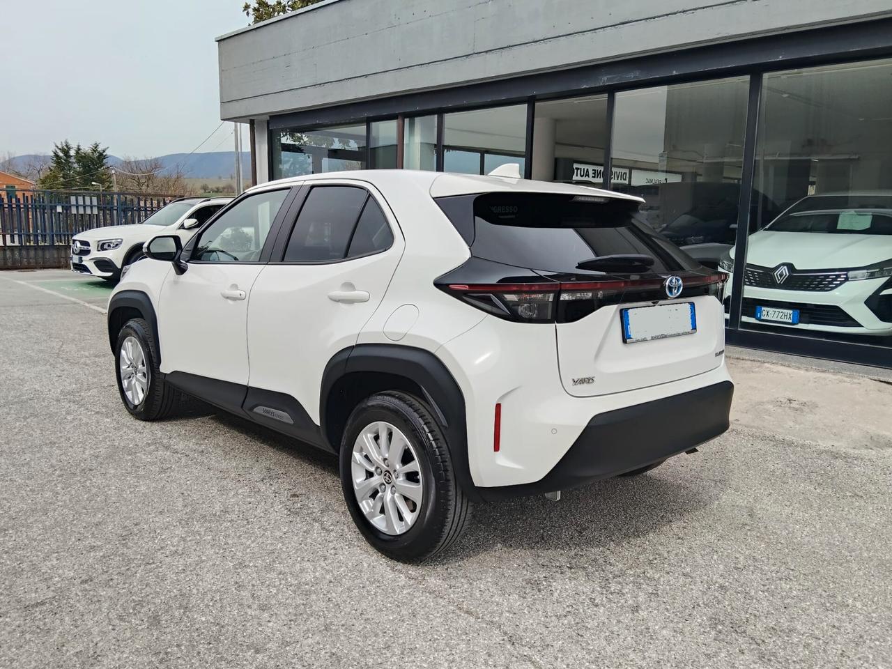 Toyota Yaris Cross 1.5 Hybrid E-CVT Business