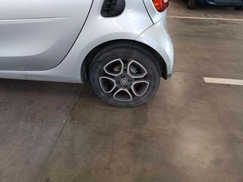 smart fortwo 3ª s. (C453) 70 1.0 Youngster