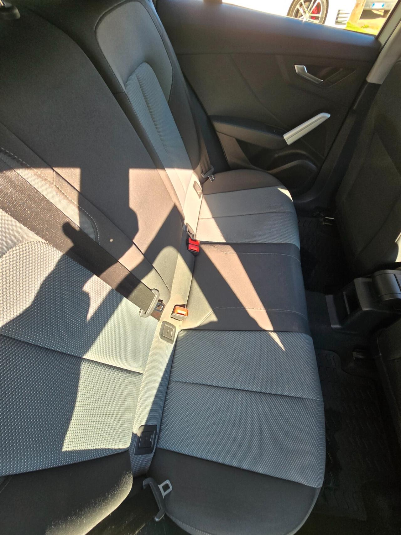 Audi Q2 1.6TDI 115CV Sport AUTOMATICO EURO6-2017