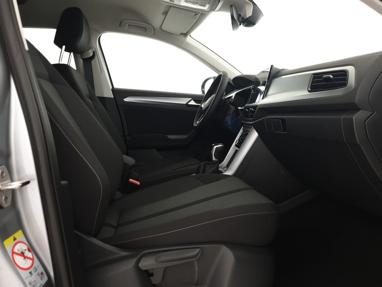 Volkswagen T-Roc 1.5 tsi sport dsg