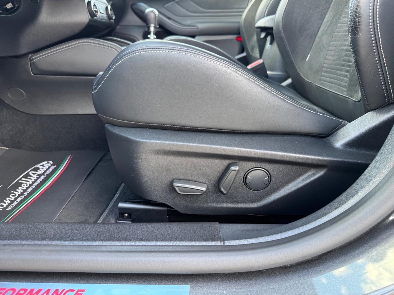 Ford Focus 2.0 EcoBlue 190 CV 5p. ST