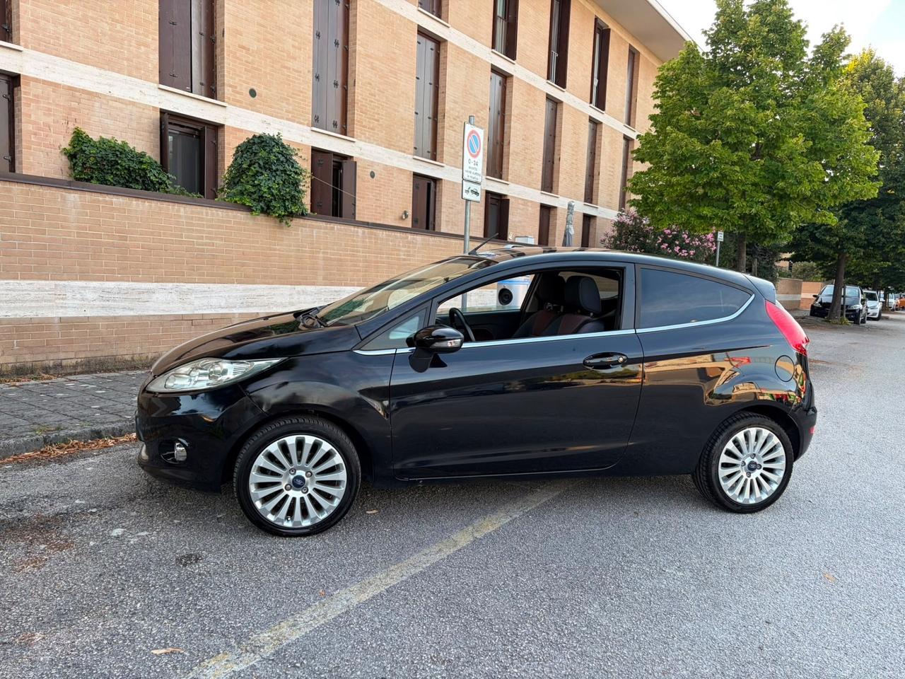 Ford Fiesta 1.4 TDCi titanium
