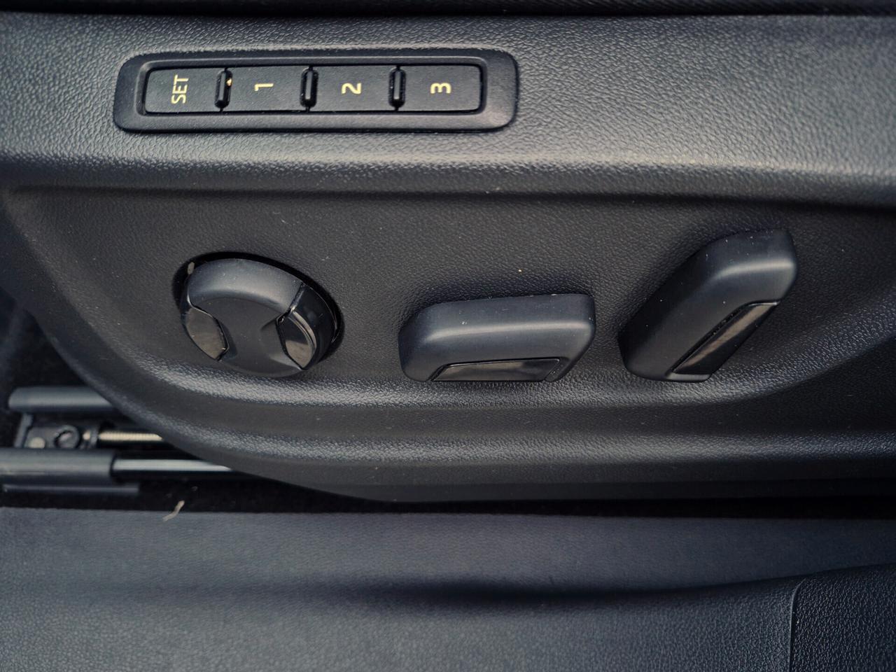 Skoda Kodiaq 2.0 TDI SPORTLINE DSG 4X4 TETTO APRIBILE MATRIX