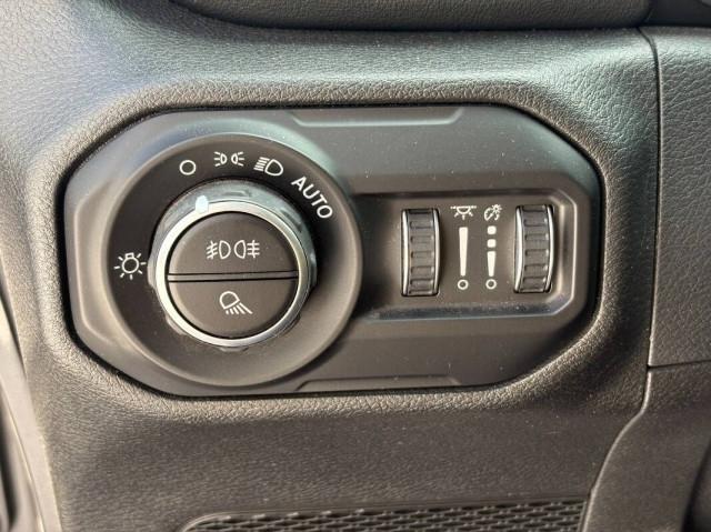 Jeep Gladiator 3.0 V6 Overland 4wd auto