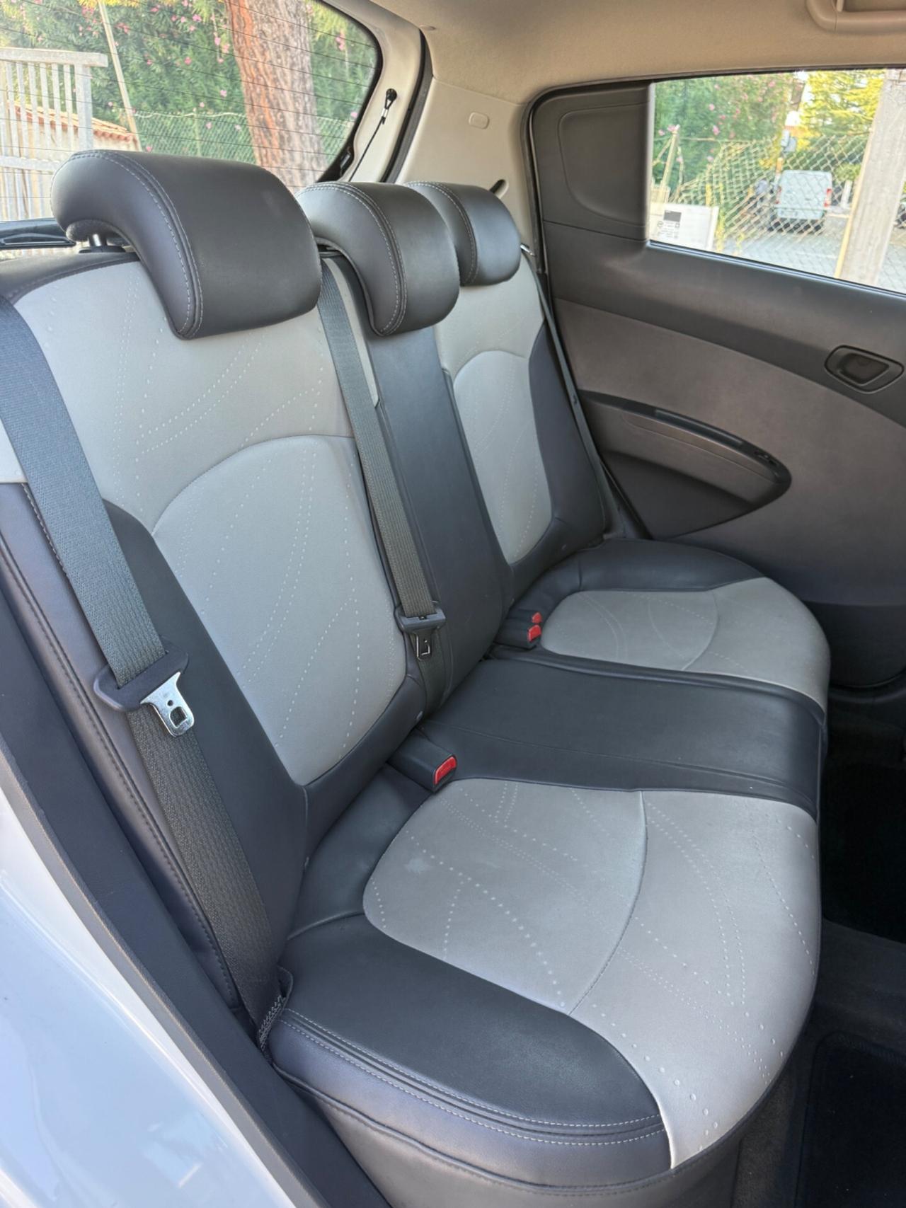 Chevrolet Spark SPORT 1.0 Benzina neopatentati UNIPRO