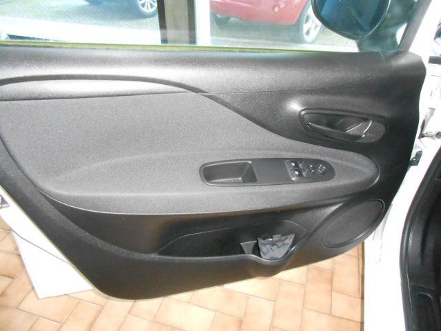 FIAT Punto 1.4 8V 5P Easypower Splendida!