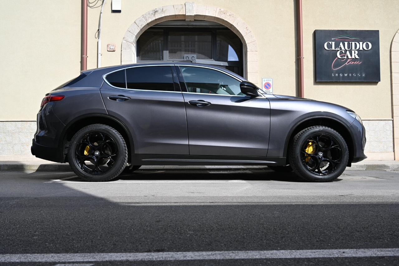 Alfa Romeo Stelvio 2.2 Turbodiesel 210 CV AT8 Q4 Super