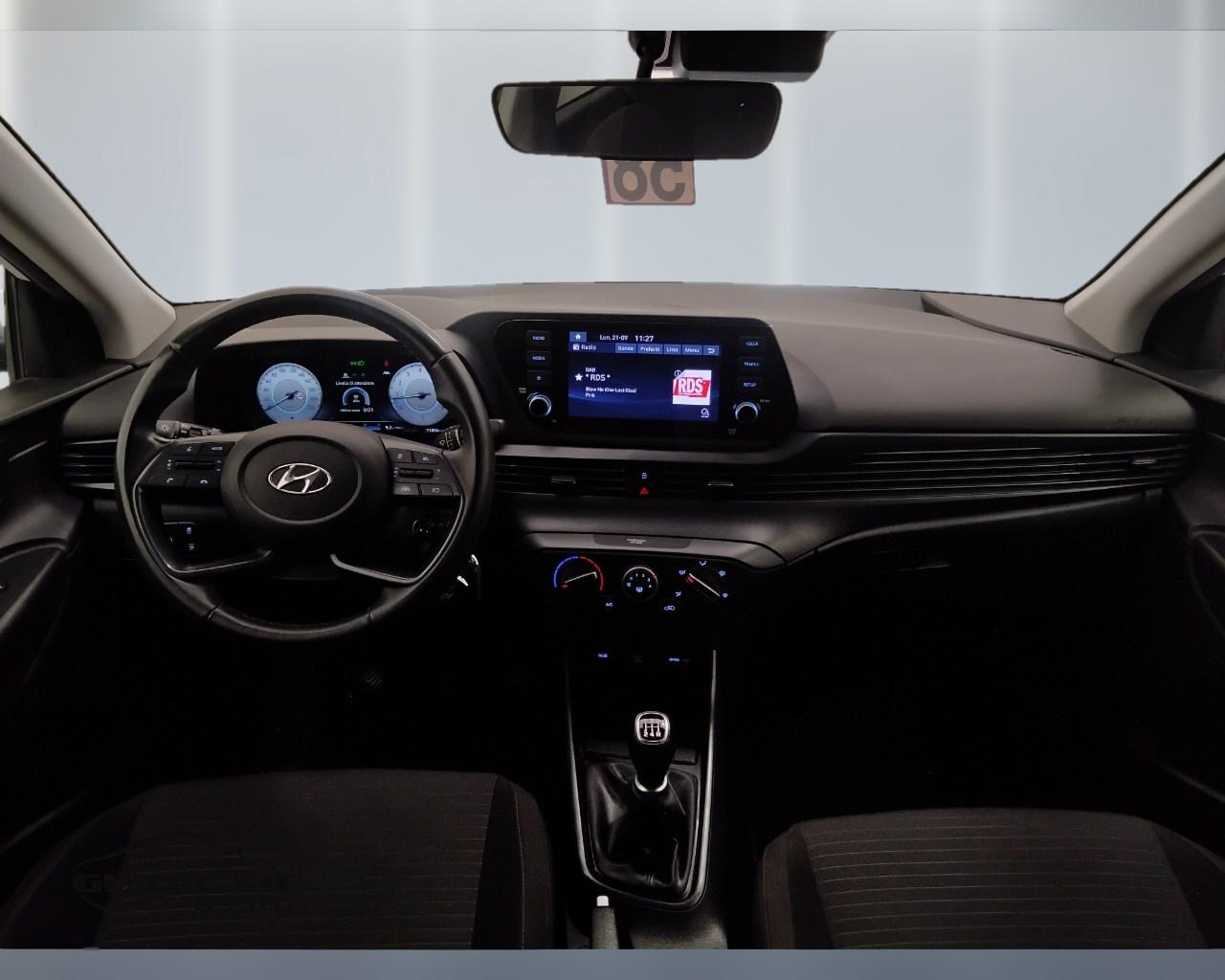 HYUNDAI i20 III 2021 - i20 1.2 mpi Connectline Exterior Pack
