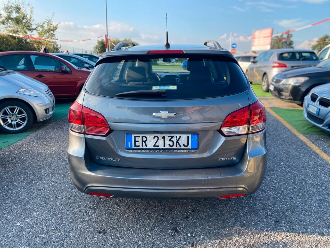 Chevrolet Cruze 1.7 Diesel Station Wagon LTZ