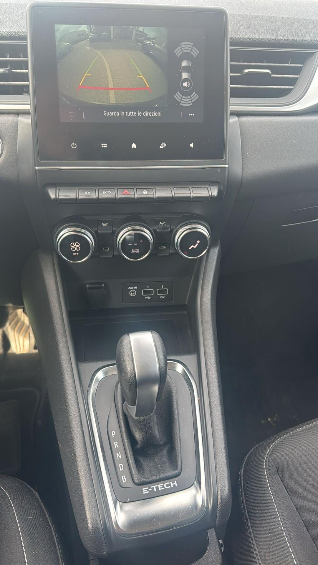 Renault Captur Full Hybrid E-Tech 145 CV Zen