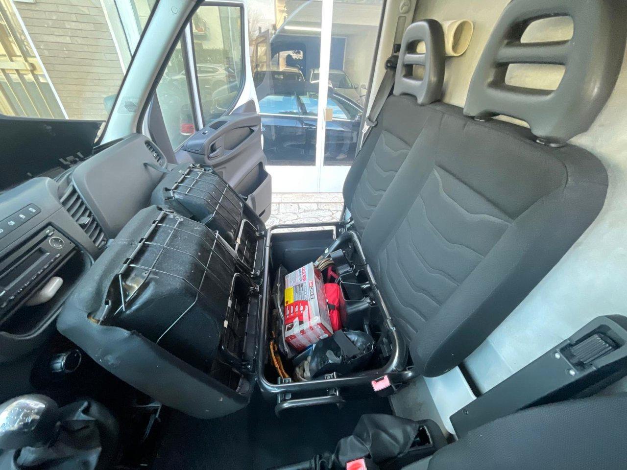 IVECO Daily 35 S15/2.3 V passo lungo tetto alto