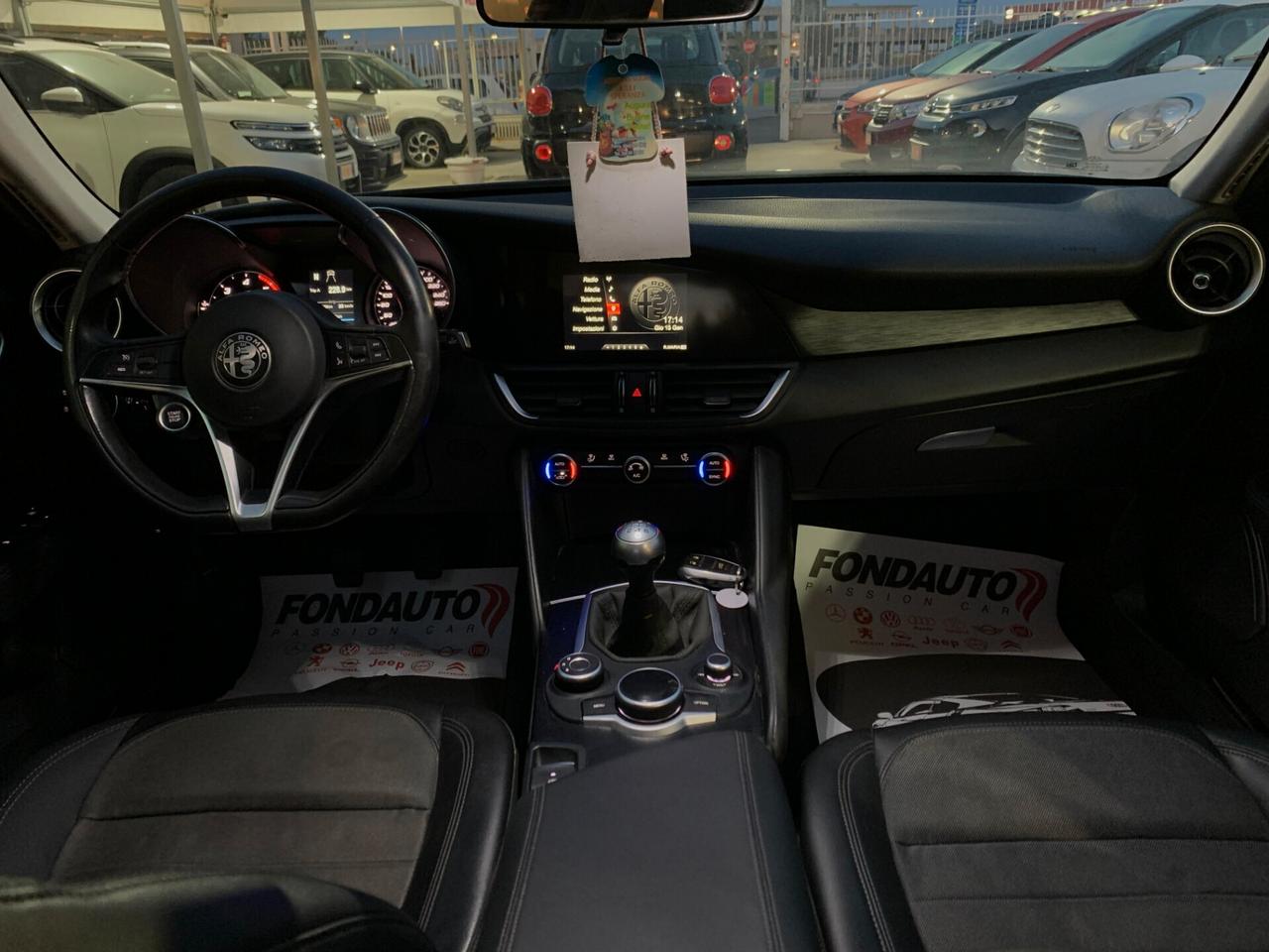 Alfa Romeo Giulia 2.2 Turbodiesel 180 CV Business Sport