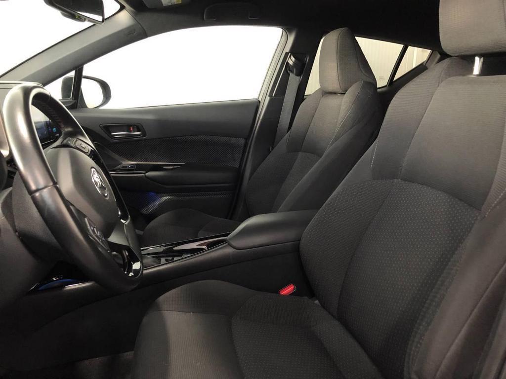Toyota C-HR 5 Porte 1.8 Hybrid Trend 2WD E-CVT