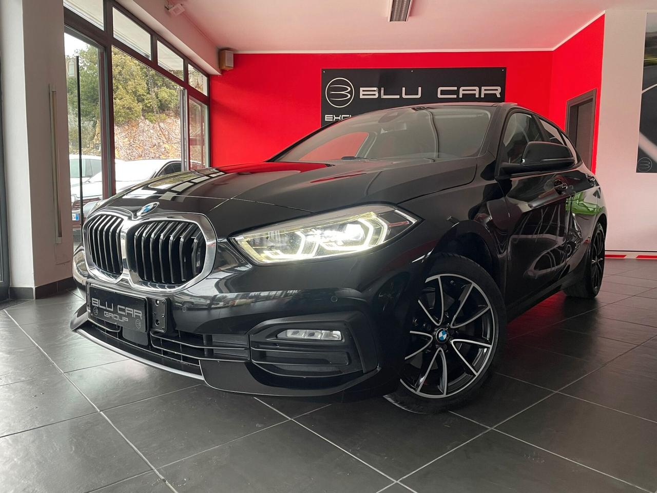 BMW 116d SPORT AUT 116cv *COCKPIT*