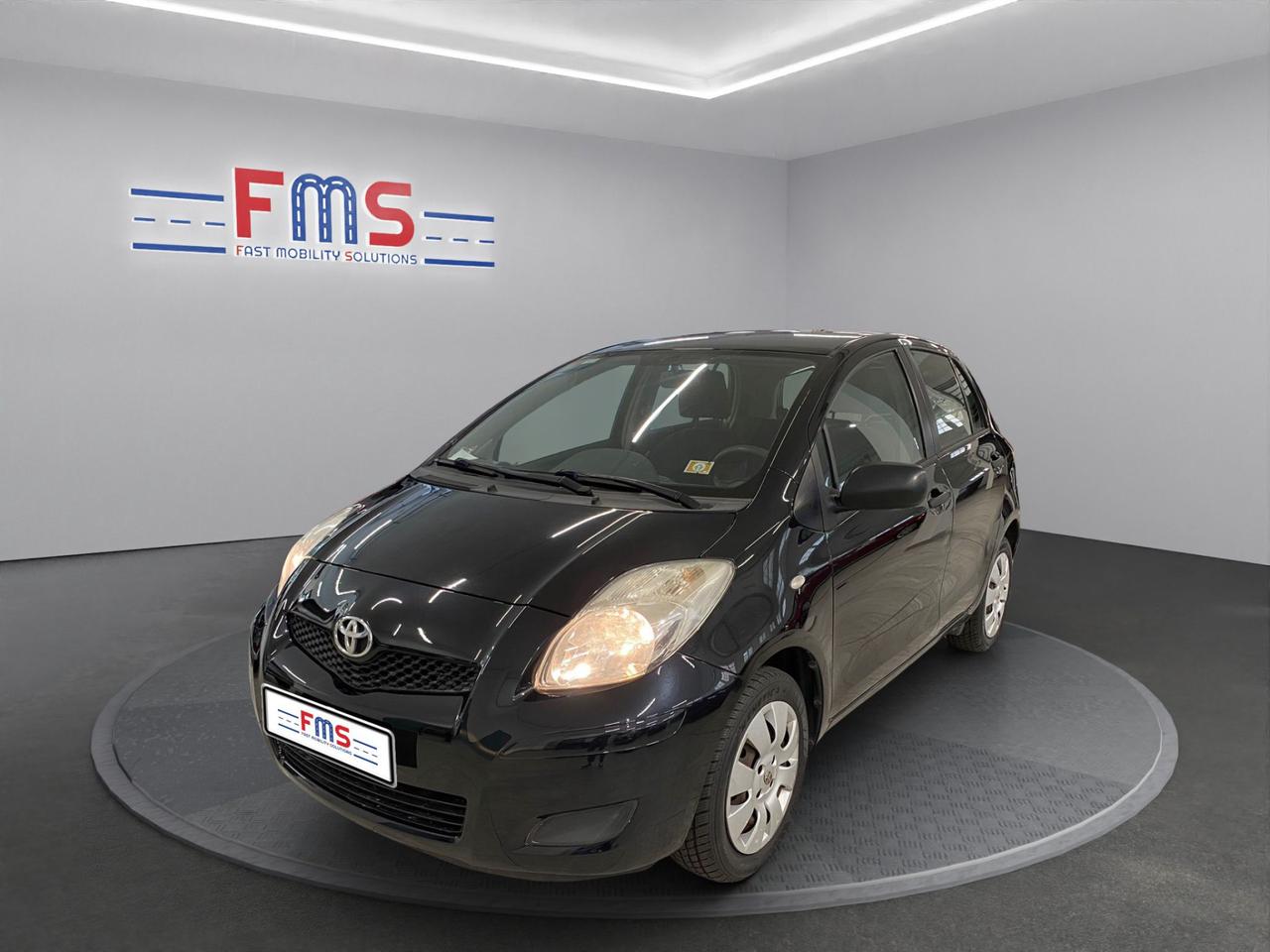 Toyota Yaris 5p 1.0 Now