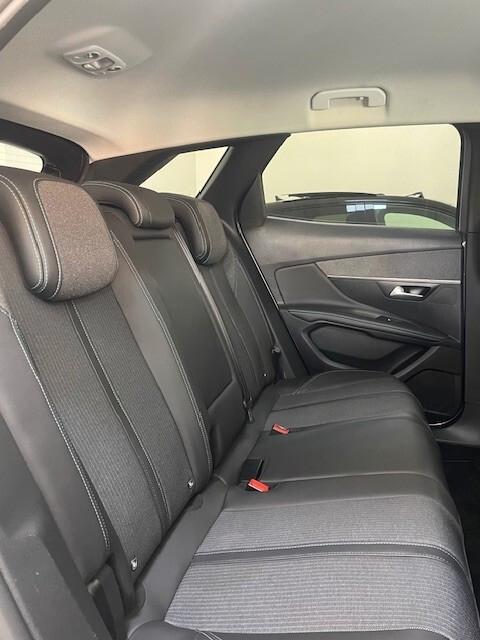 Peugeot 3008 BlueHDi 130 S&S EAT8 Allure Pack