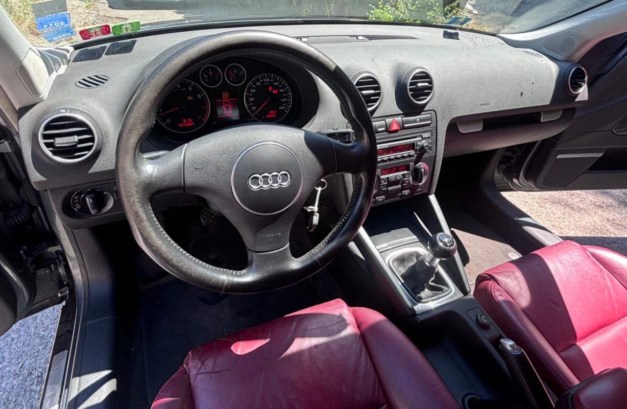 Audi A3 1.6 Attraction motore perfetto