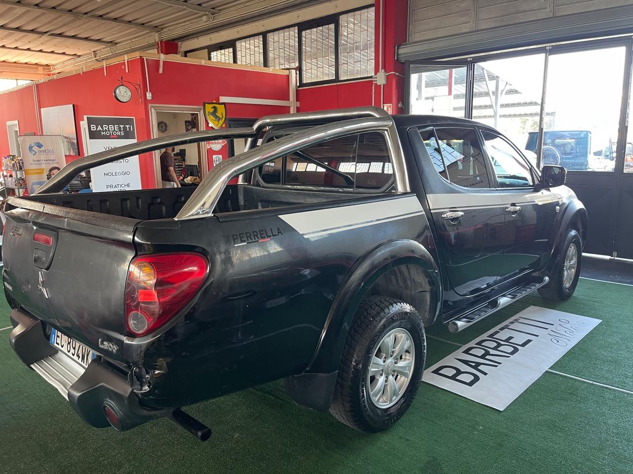 Mitsubishi L200 2.5 DI-D 4x4 Iva Esposta PERMUTE RATE