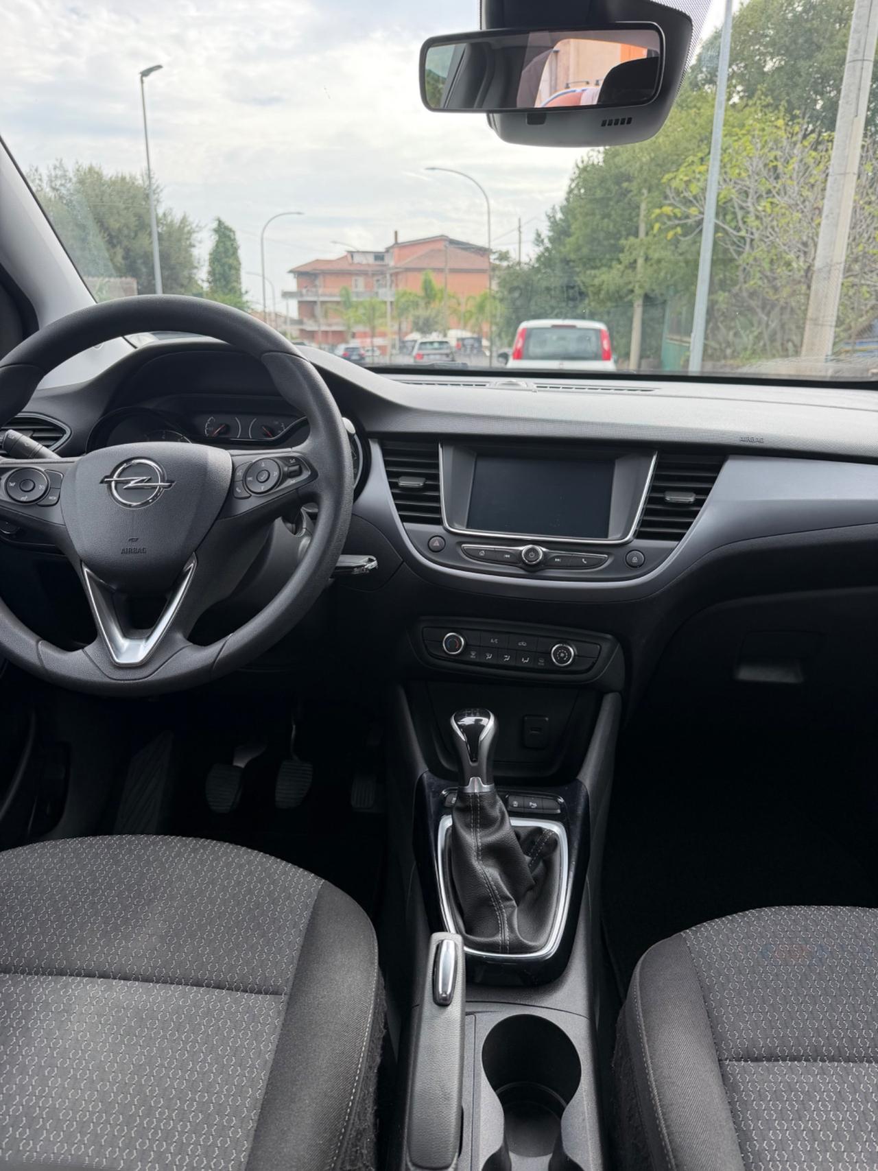 Opel Crossland X 1.2 12V Advance 2019
