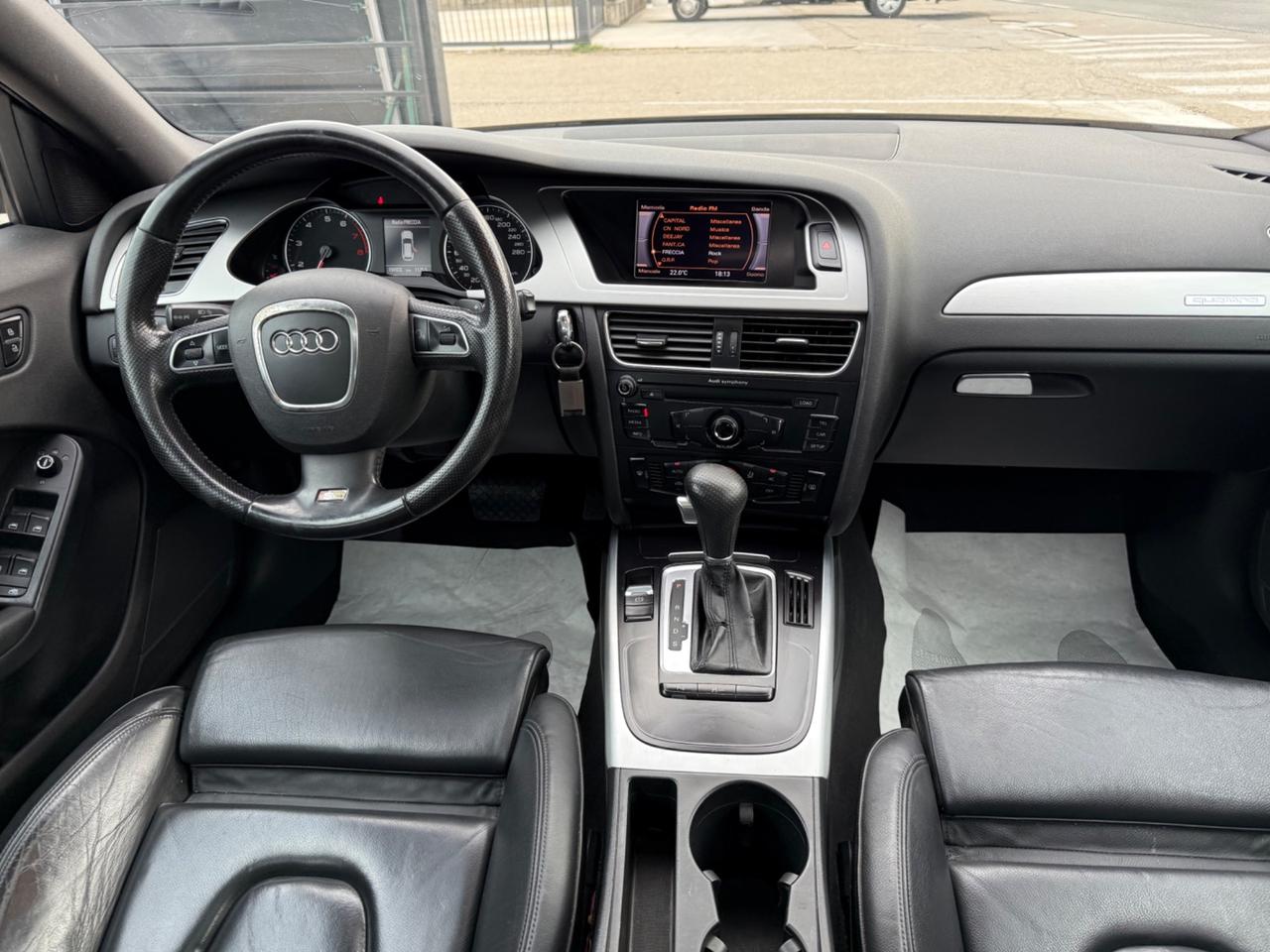 Audi A4 Avant 2.0 TFSI 211 CV quattro TETTO*S-LINE