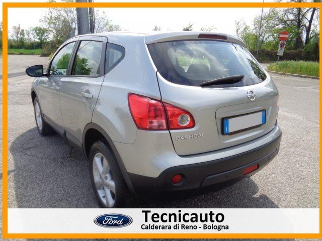 NISSAN Qashqai 2.0 dCi DPF Acenta