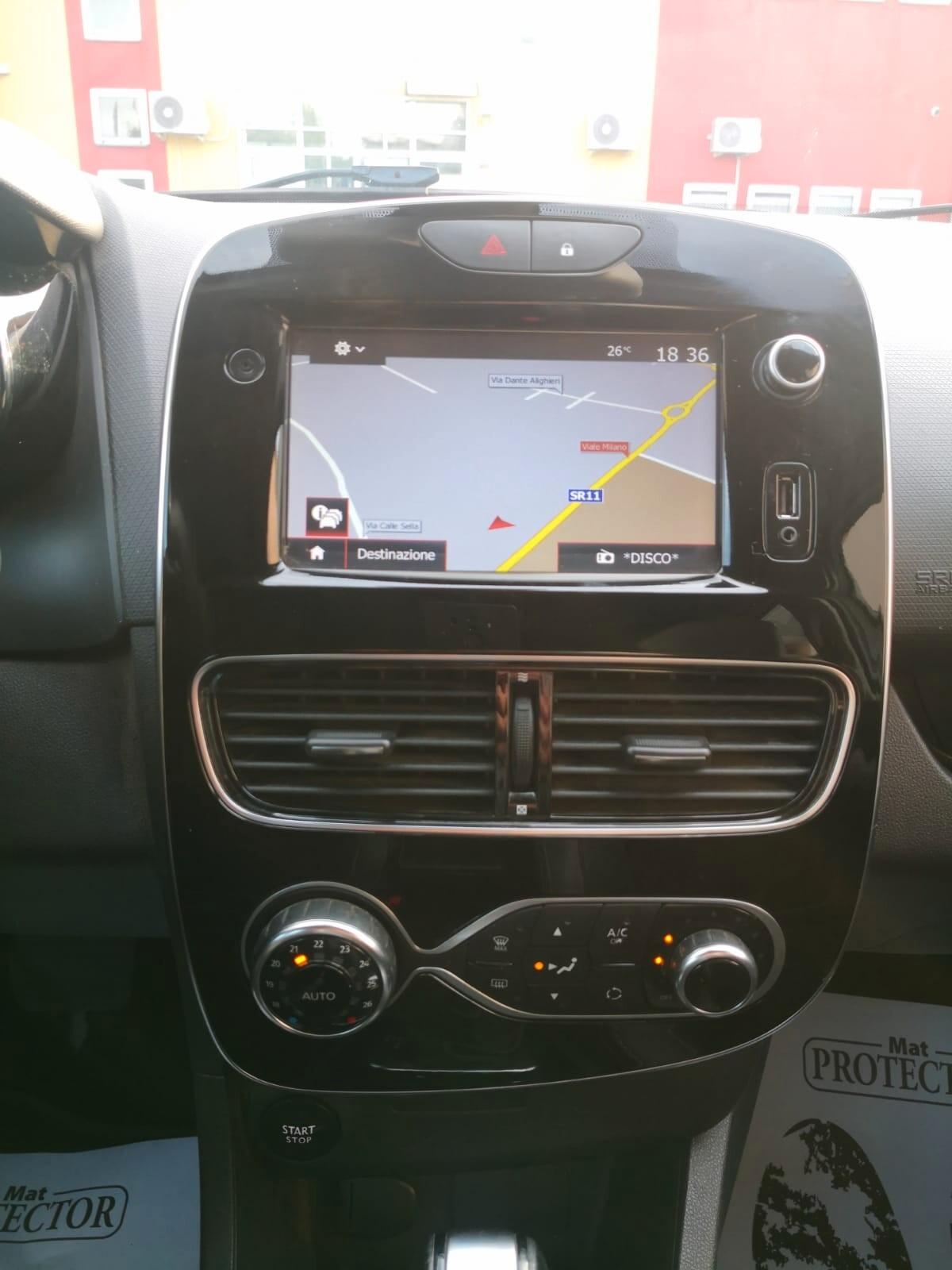 Renault Clio dCi 8V 90CV EDC Start&Stop 5 porte Energy Intens