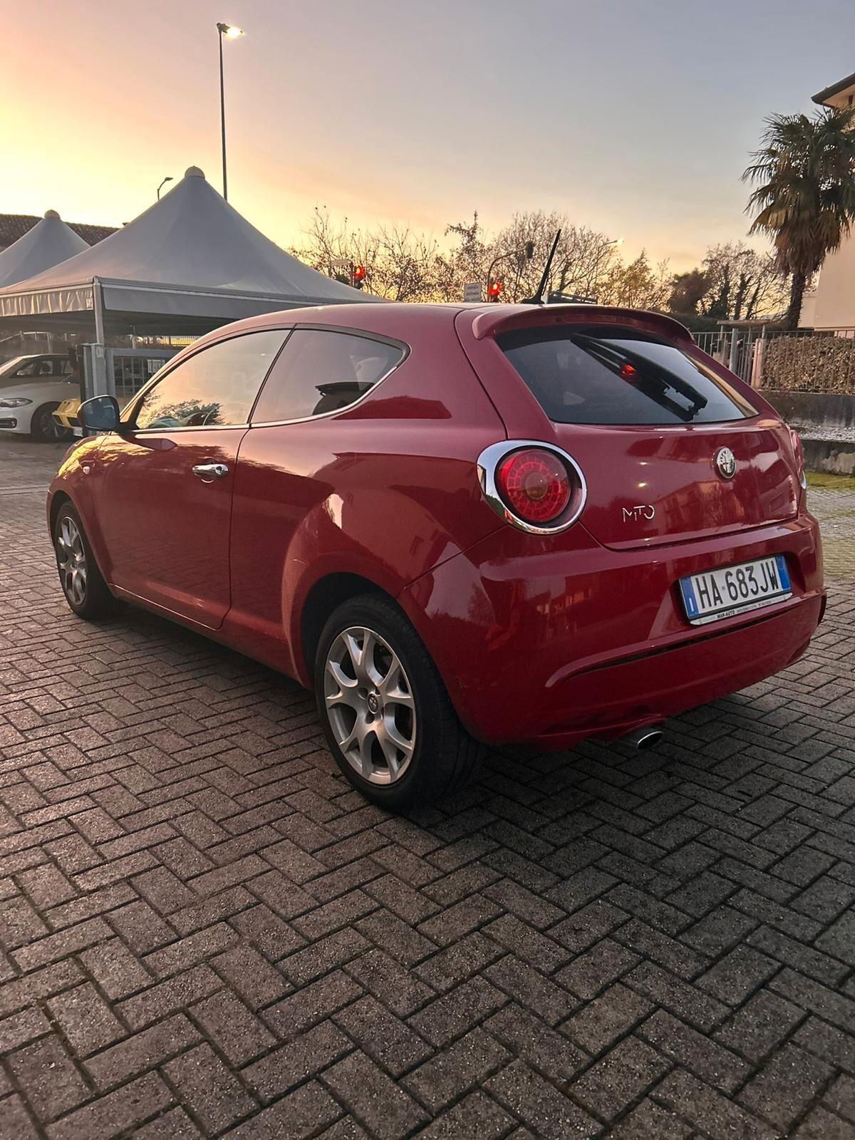 Alfa Romeo MiTo 1.3 JTD Distinctive + TETTO PANORAMICO