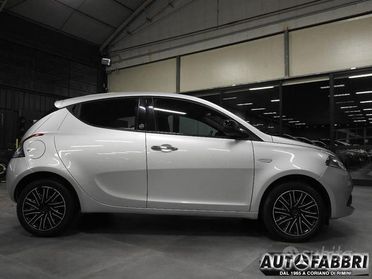 LANCIA - Ypsilon - 1.0 FireFly 5p. S&S Hybrid Gold
