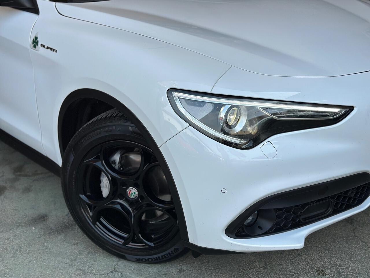 Alfa Romeo Stelvio Super 2.2 Turbodiesel 190 Cv