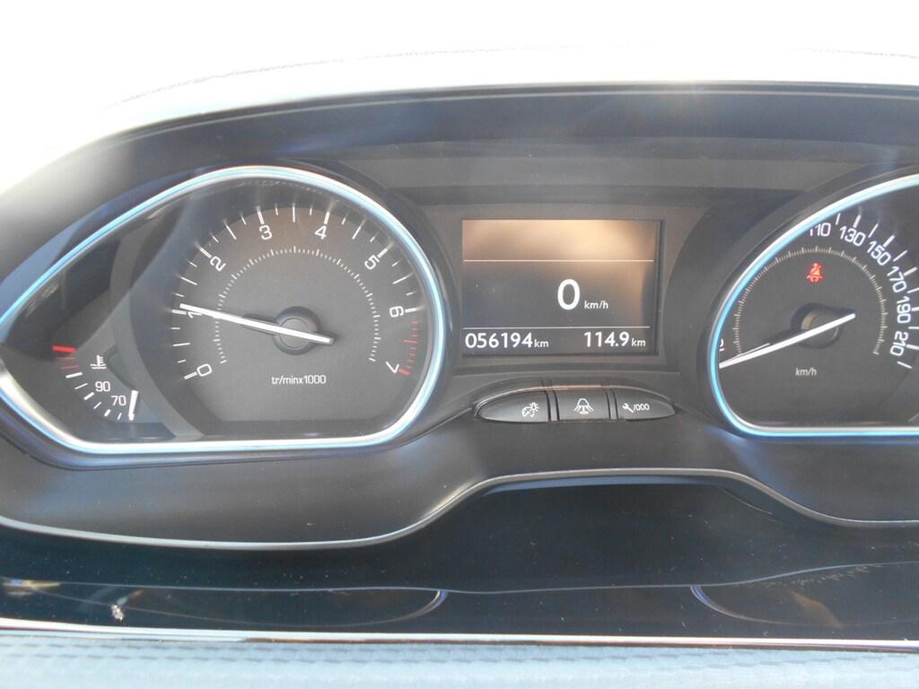Peugeot 2008 1.2 PureTech Allure