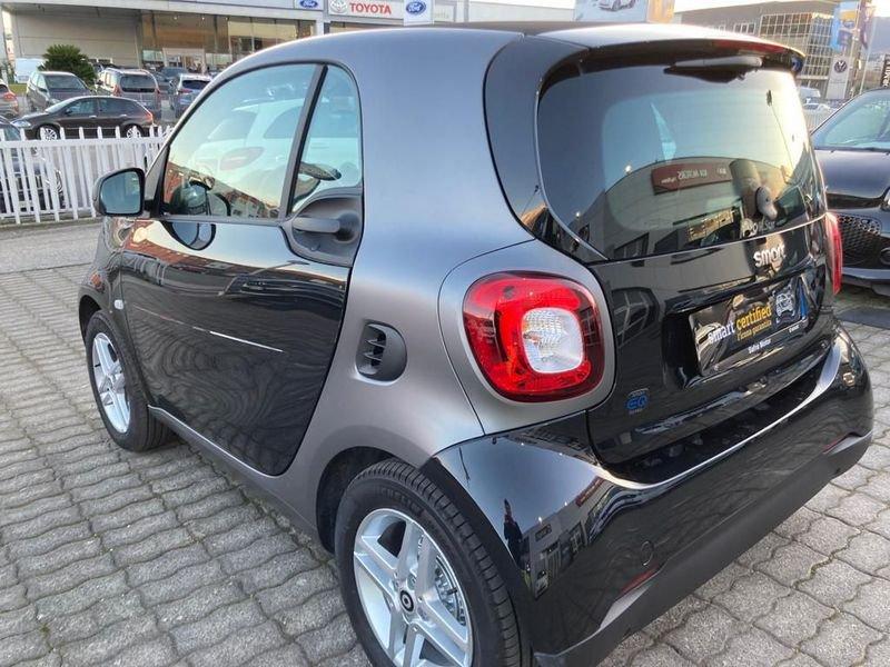 smart fortwo EQ Pure