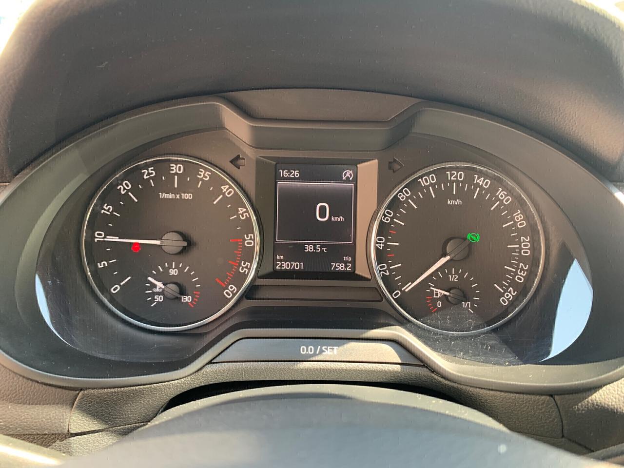 Skoda Octavia 1.6 TDI 105 CV DSG