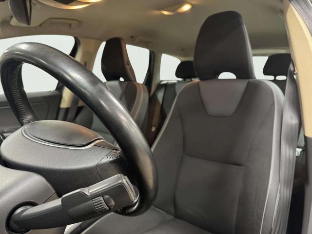 VOLVO XC60 D4 Geartronic Momentum