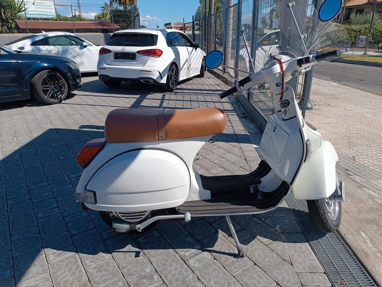 Piaggio Vespa 125 PX PX125 3