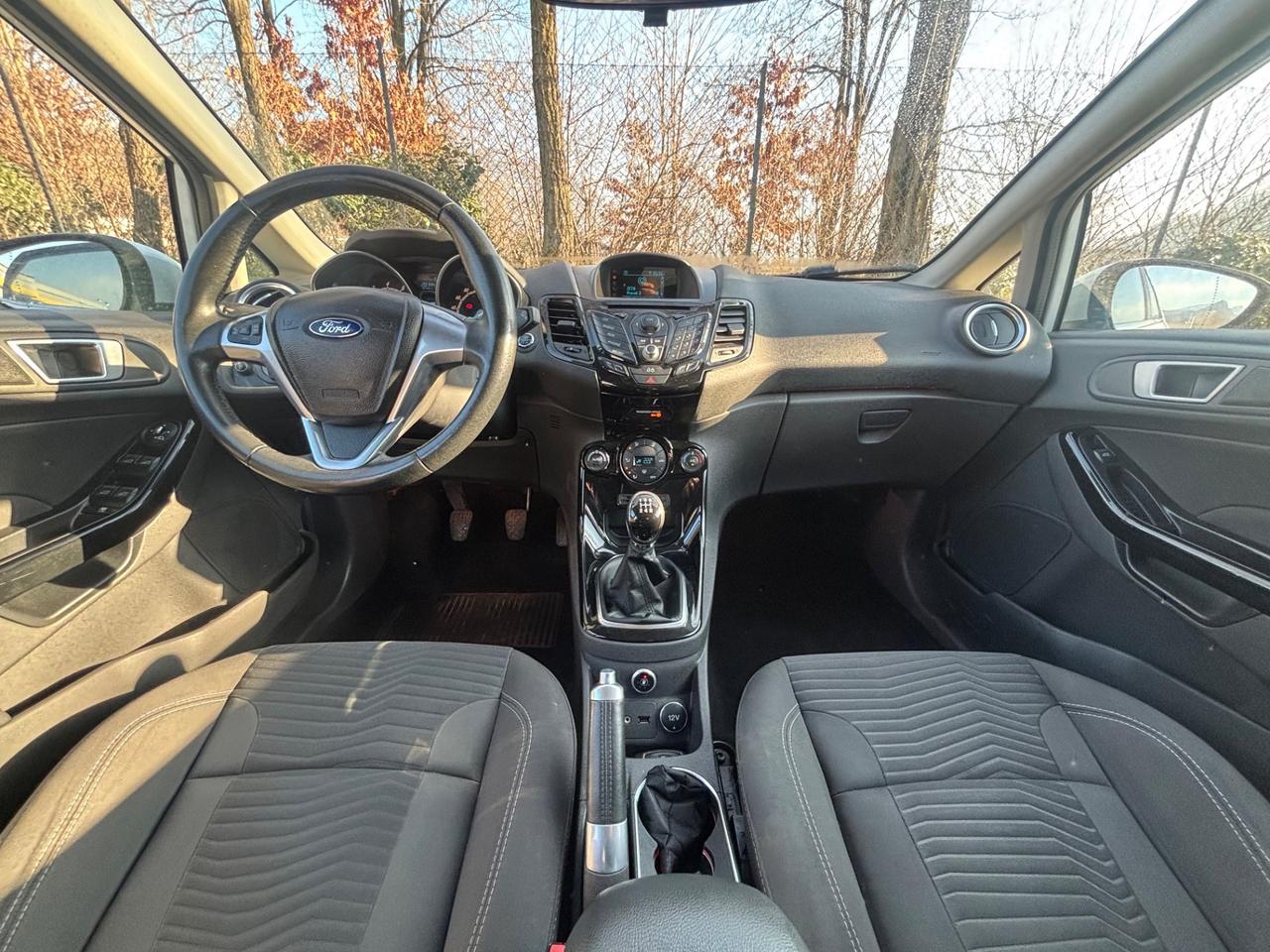 Ford Fiesta 1.4 5 porte Bz.- GPL