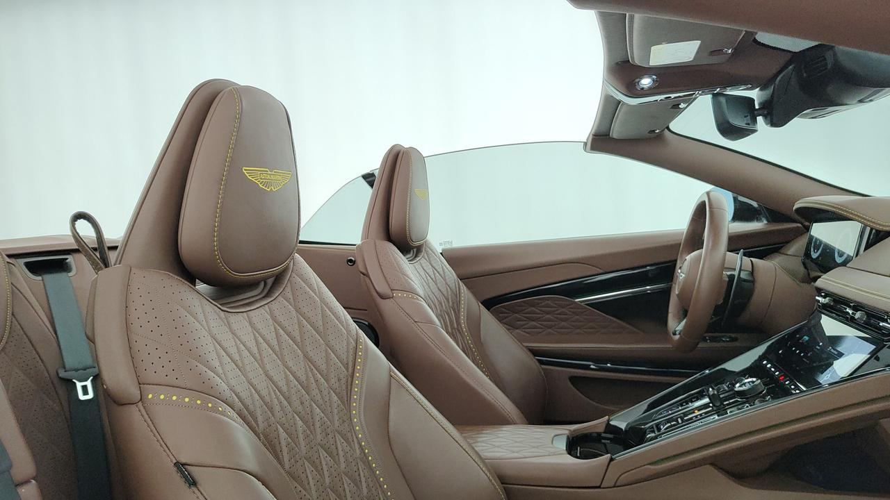 ASTON MARTIN DB12 Volante 4.0 V8 auto