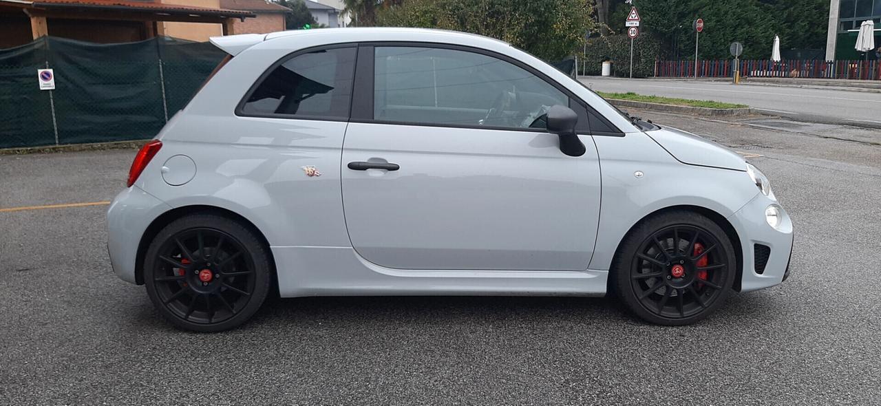 Abarth 695 180CV