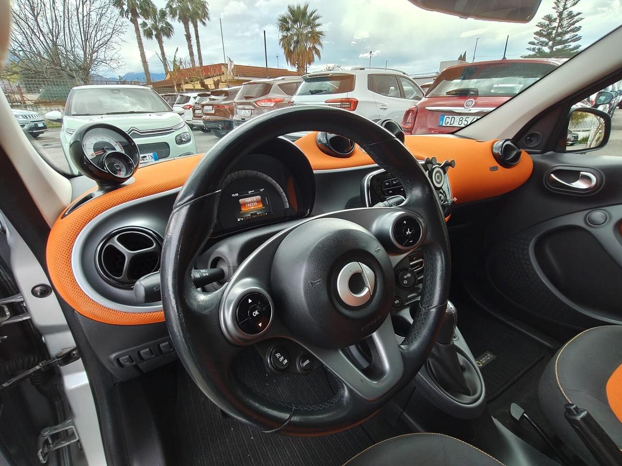 Smart Forfour Bi-Color Tetto SUPERFASHION 70 1.0 Youngster