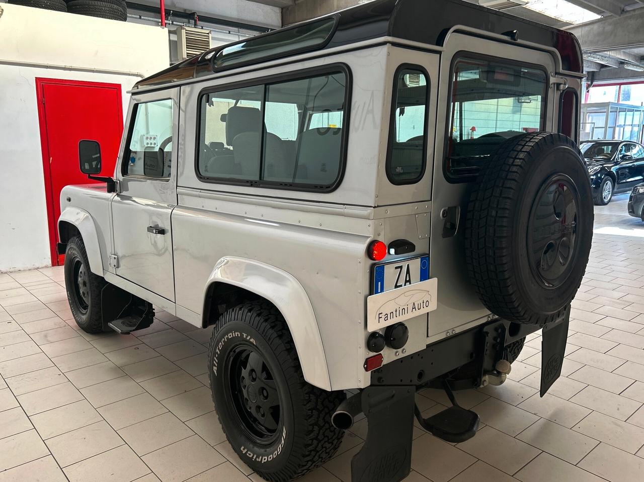Land Rover Defender 90 2.5 td5 Ok Neopatentati-DETTAGLI IN DESCRIZIONE