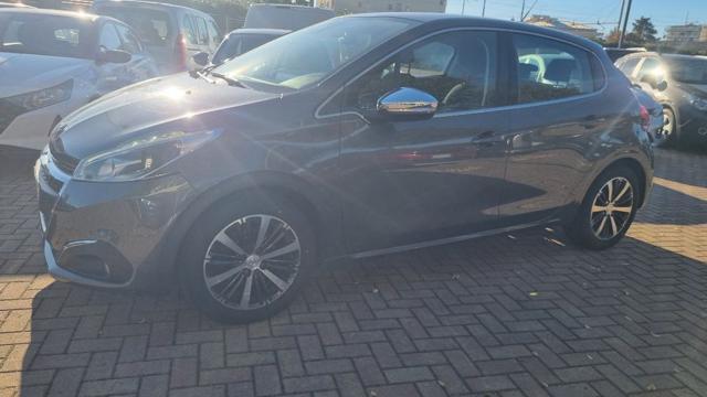 PEUGEOT 208 1° serie PureTech 82 5 porte Active