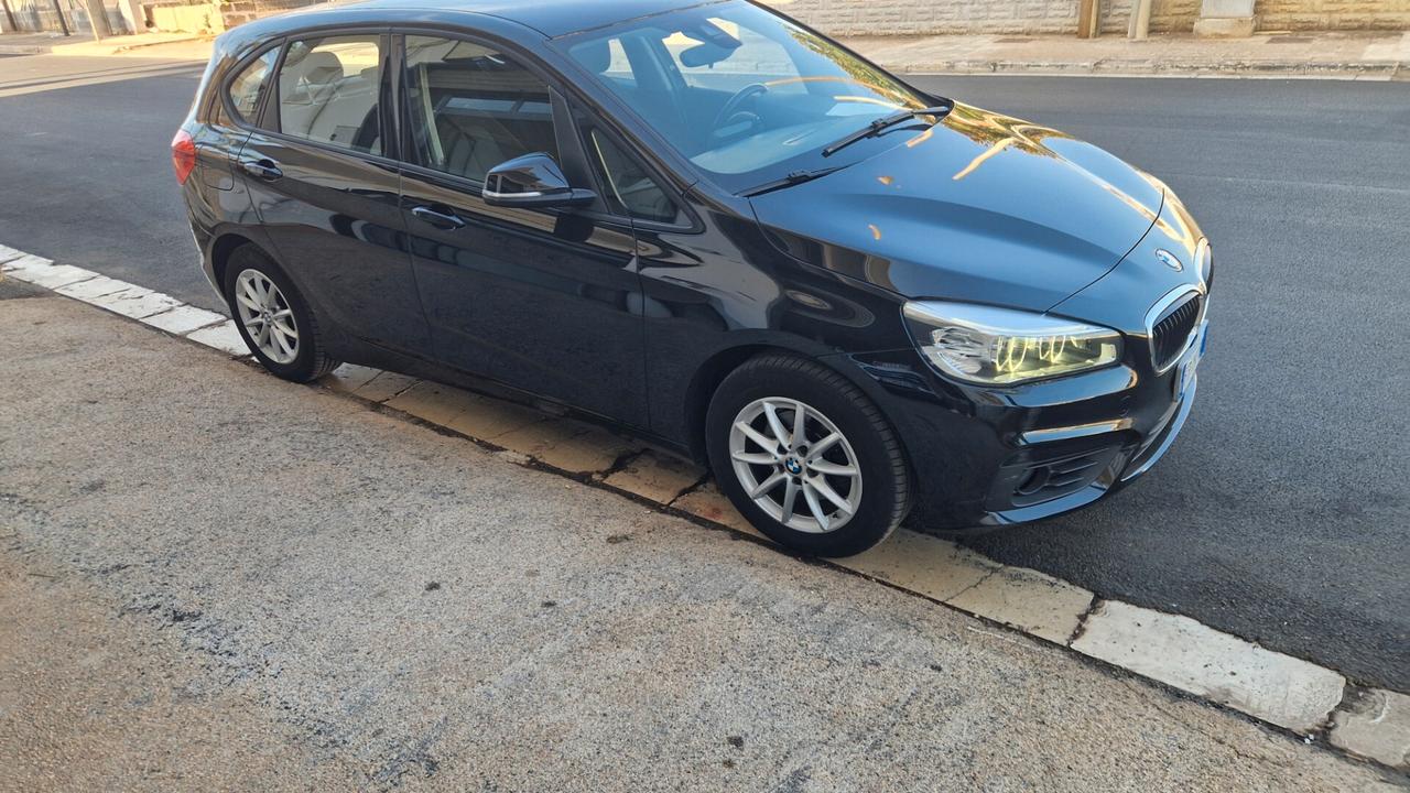 Bmw 216d Active Tourer Advantage