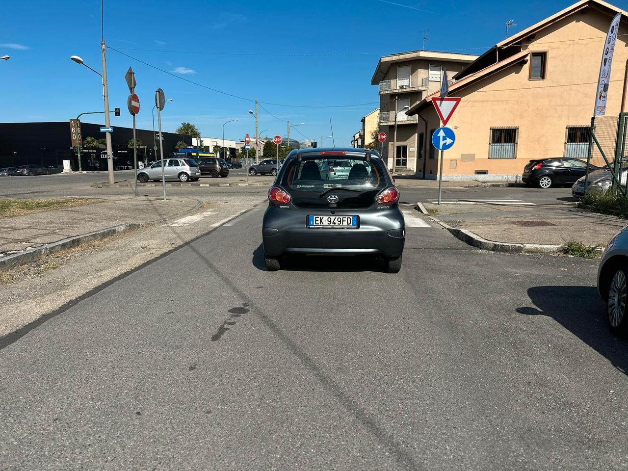 Toyota Aygo 1.0 12V VVT-i 5 porte Deep Ocean Connect