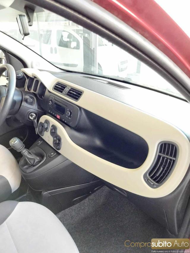 FIAT Panda 1.2 Easy ( Garanzia 12 Mesi)