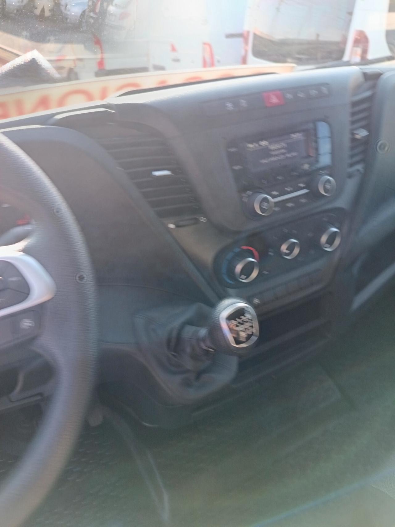 Iveco Daily 35S12 2.3 CASSONATO 54000!!! Euro 6 2022