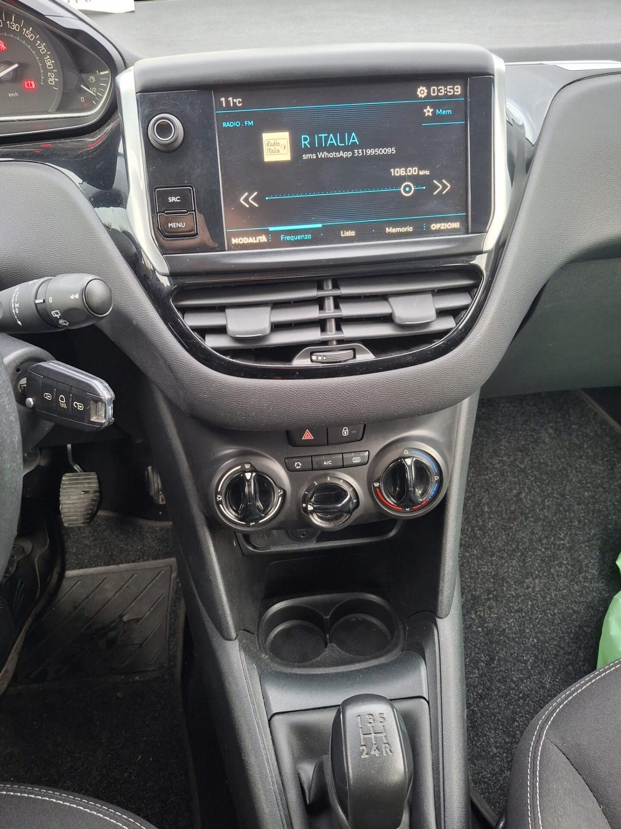 Peugeot 208 GPL Allure Full optional