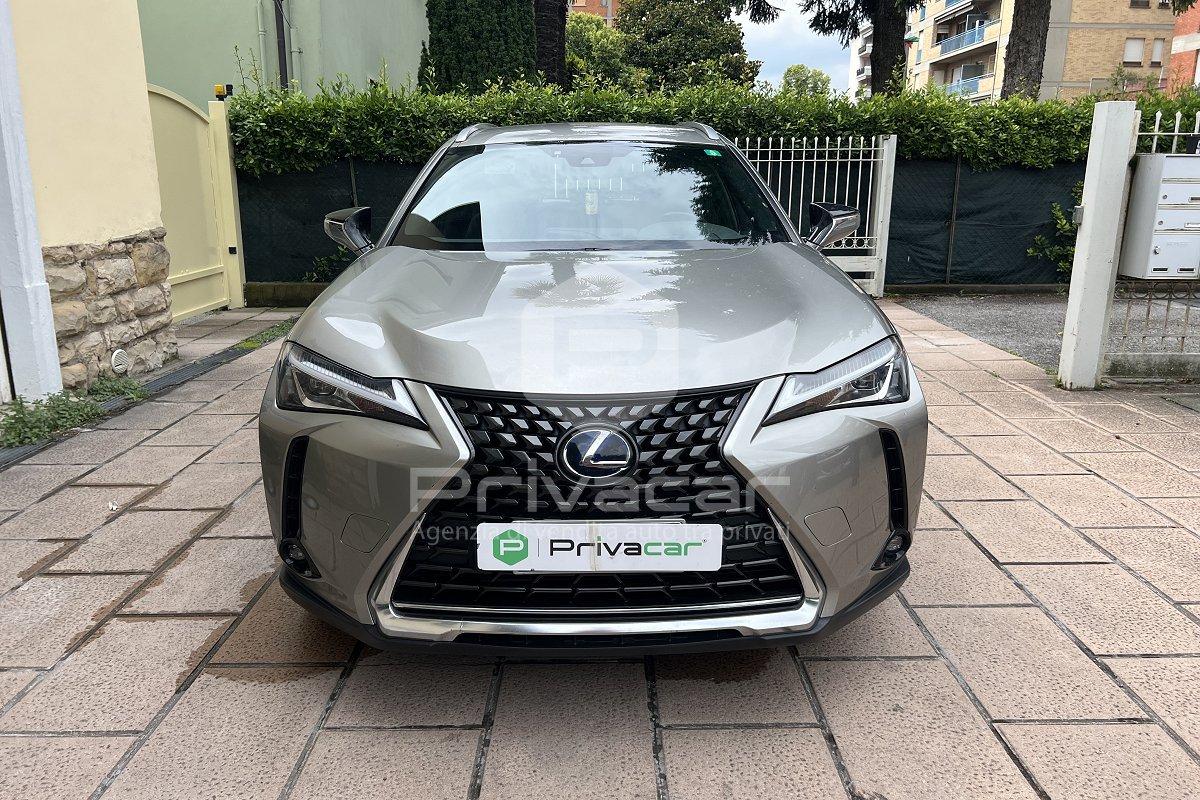 LEXUS UX Hybrid Executive
