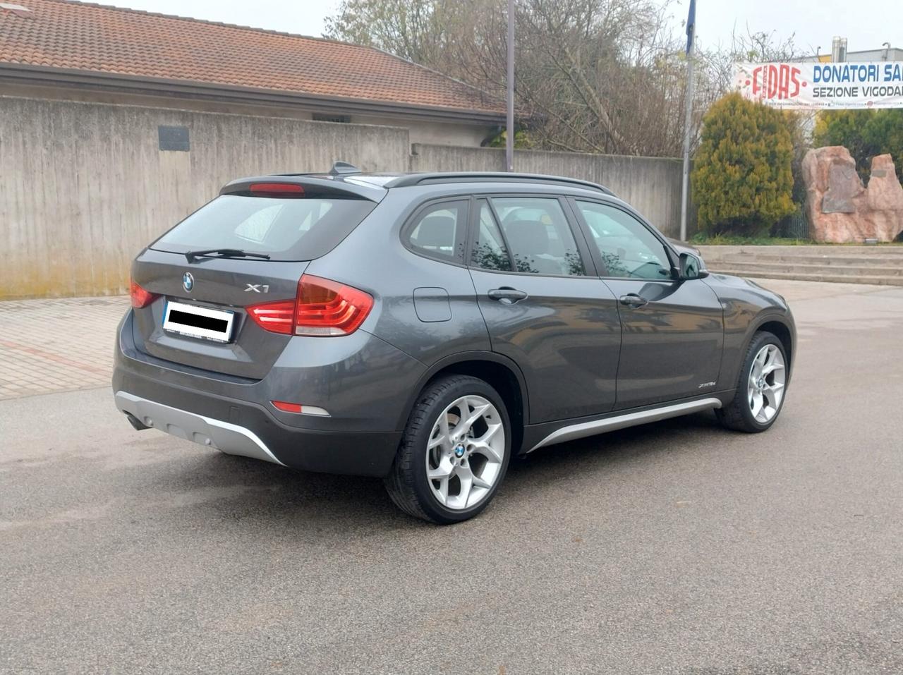 Bmw X1 xDrive 18d CAMBIO MANUALE GANCIO TRAINO