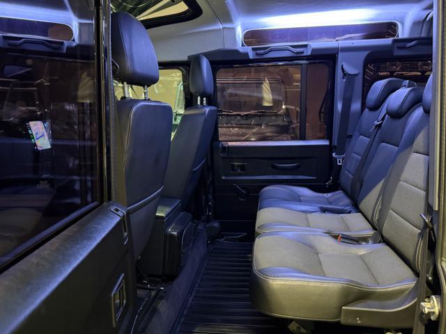 LAND ROVER Defender 110 2.2 TD4 Station Wagon N1