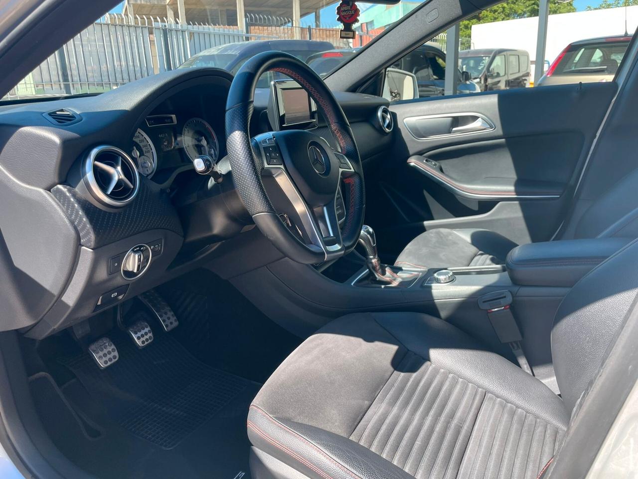 Mercedes Classe A 200 CDI Premium 136 CV