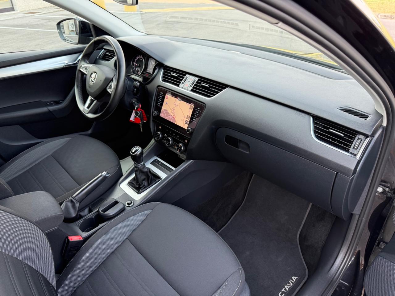 Skoda Octavia 1.6 TDI SCR 115 CV Wagon Executive